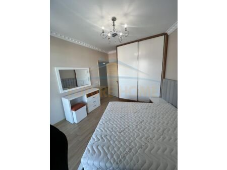 Shitet, Apartament 2+1+2 Unaza e Re, Tiranë UNA39281