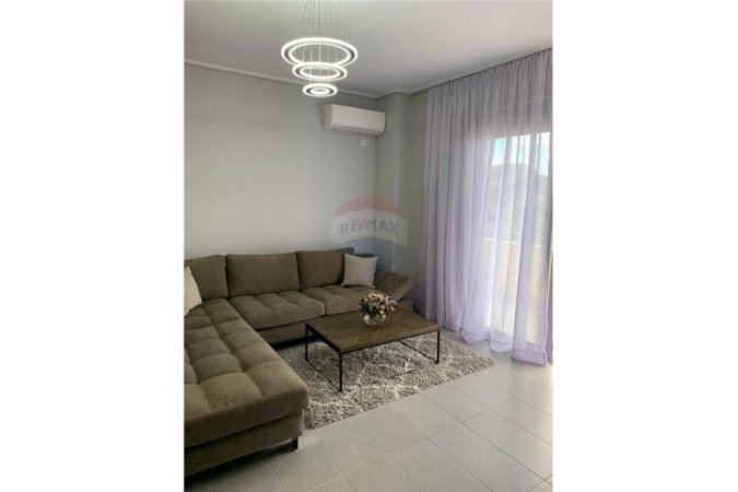 Jepet me qera Apartament 2+1 tek Kopshti Zoologjik