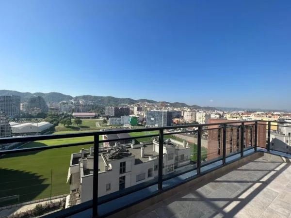 Multipurpose Space (Penthouse) jepet me qera tek Rrg. E Kosovareve !