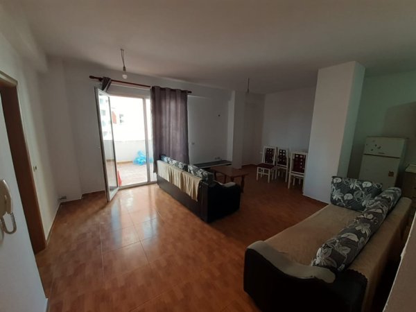 Jepet apartament 1+1 me qira, tek Kthesa e Kamzes