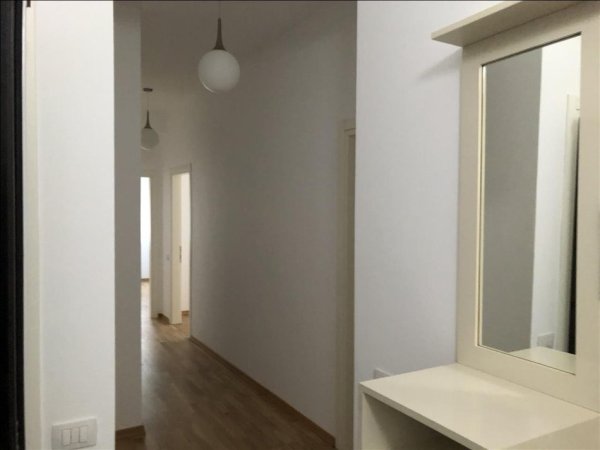 Apartament Me Qera 3+1 Prane Tegut (ID B2390) Tirane