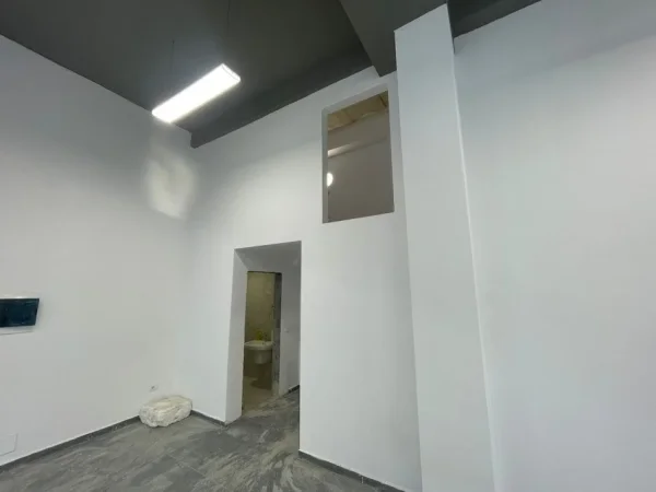 Ambient biznesi me qera