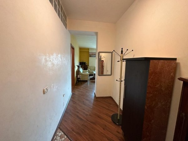 PER SHITJE APARTAMENT 2+1+2 TEK RRUGA "RIZA CEROVA" !