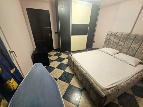 APARTAMENT 2+1 ME QERA NE ZEMER TE TIRANES