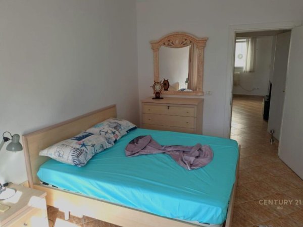 apartament me qira 2+1 tek rruga e kavajes