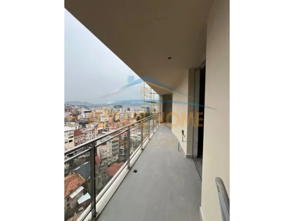 Shitet apartament 2+1 Mine Peza , Tirane