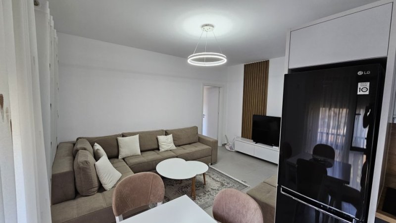 Super apartament 1+1 me qira,prane Qendres, Kompleksi Halili!