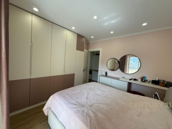 SHITET APARTAMENT 2+1+2 TE KOMUNA E PARISIT!