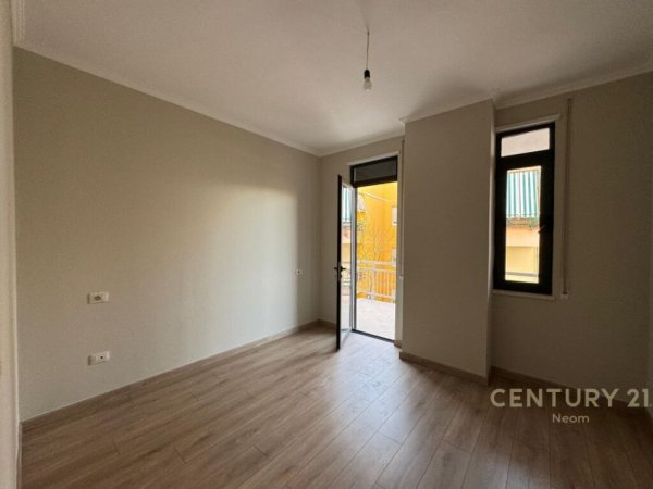 Qira, Apartament 1+1 ne zonen e Liqenit te Thate!