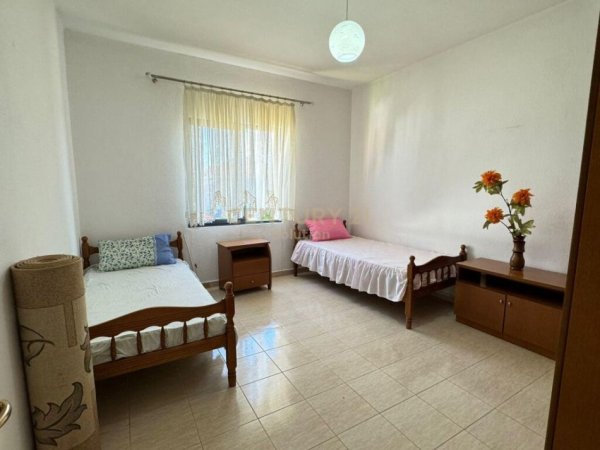 JEPET ME QIRA APARTAMENT 2+1 PRANE ASTIRIT !