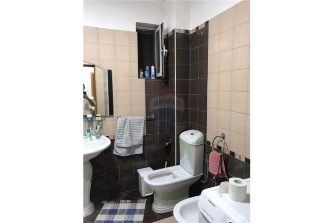 Apartament 3+1+2 ne shitje ne Qendër te Tiranës