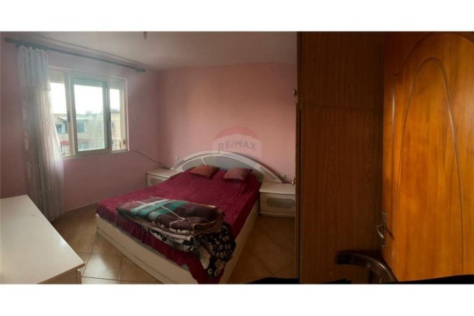 Apartament - Në Shitje - Brryli - Materniteti i Ri, Shqipëri
Apartament Ne shitje 2+1 te Materniteti I Ri