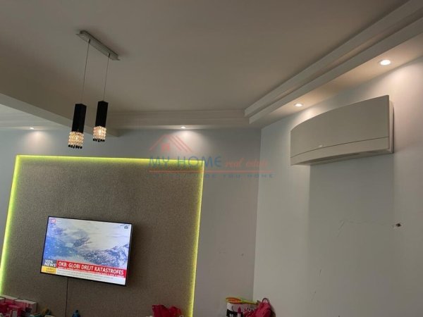 Apartament 2+1 ne shitje ne Myslym Shyri ne Tirane