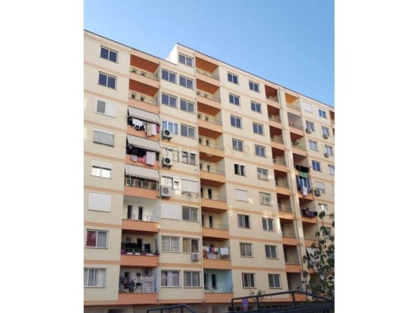 Apartament 3+1+2 Për Shitje në Astir - 129.600€