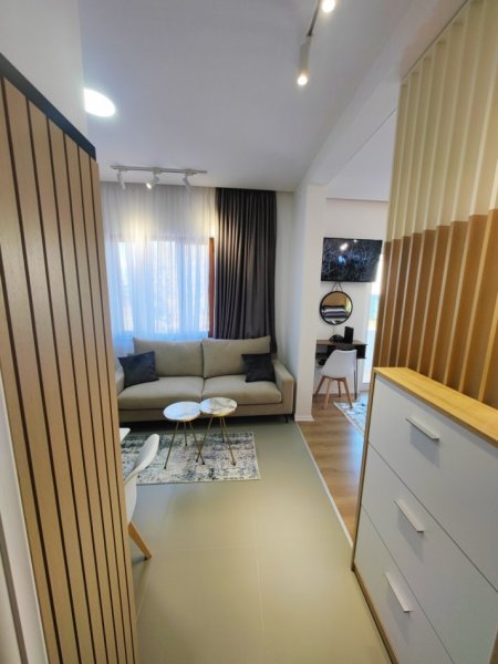 Apartament modern qira ditore ne qender te Pogradecit