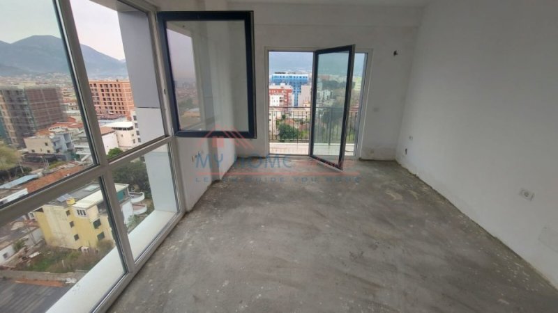 Apartament 2+1+2 ne shitje prane Emerald Center ne Tirane