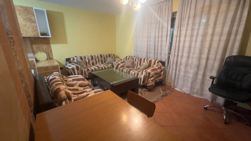 Qera Apartament  2+1 ( Ali Demi )