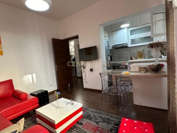 APARTAMENT 1+1 PER QIRA, MYSLYM SHYRI