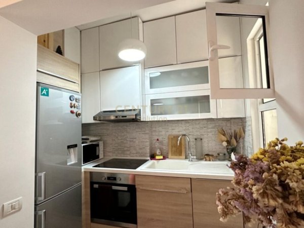 APARTAMENT 1+1 PER QIRA, MYSLYM SHYRI