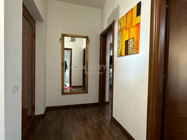 APARTAMENT 1+1 PER QIRA, MYSLYM SHYRI