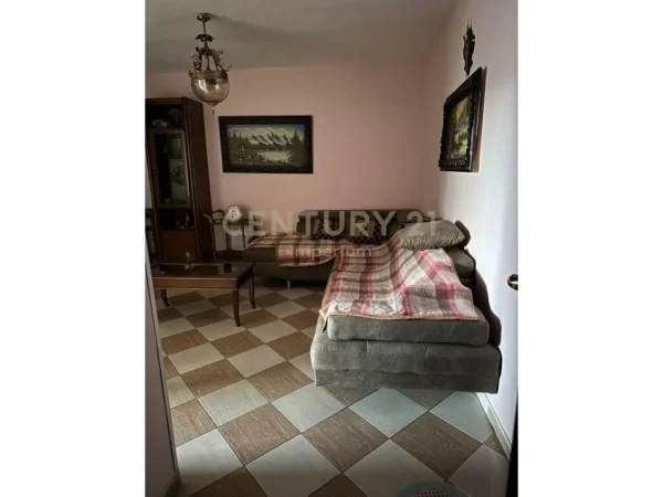 Shesim apartament 2+1, tek Brryli!