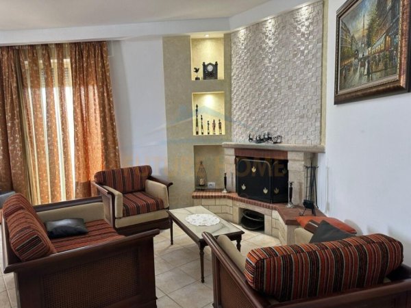 Qera , Apartament 2+1+2 , Rruga e Barrikadave , Tirane