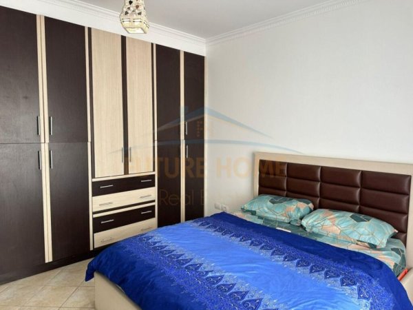 Qera , Apartament 2+1+2 , Rruga e Barrikadave , Tirane