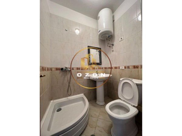 Apartament 3+1+2 për shitje në Yzberisht!