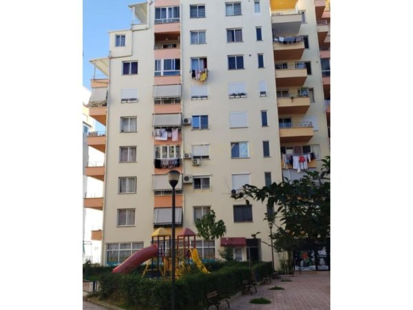 Apartament 3+1+2 Për Shitje në Astir - 129.600€