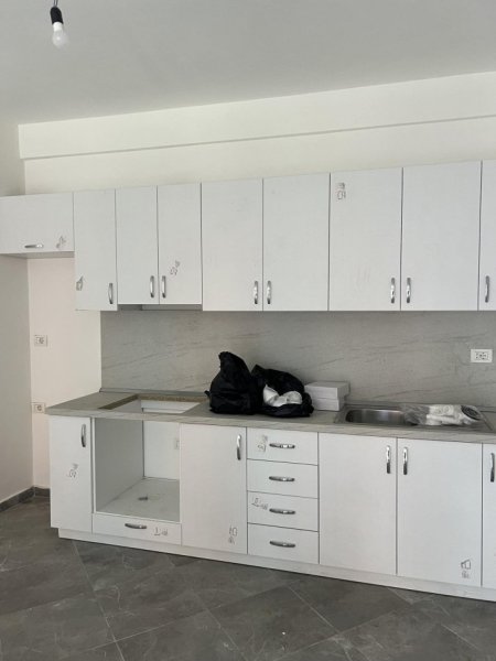 JEPET ME QIRA 2+1+2 BOSH ME KUZHINE, GREEN CITY ,ASTIR 350 EURO