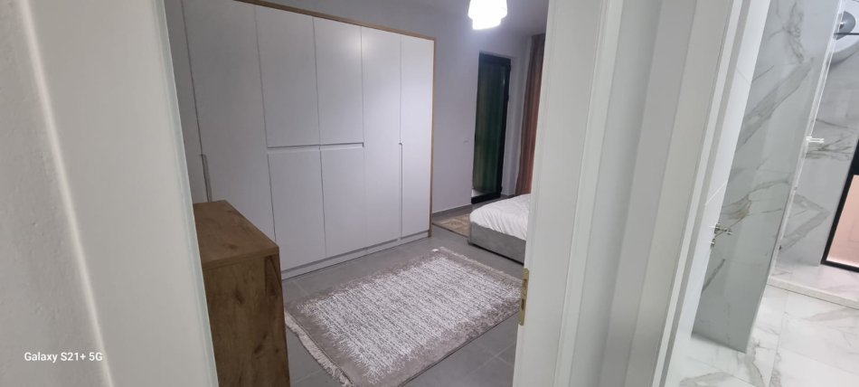 JEPET ME QIRA 2+1+1 ASTIR TE GREEN CITY 600 EURO