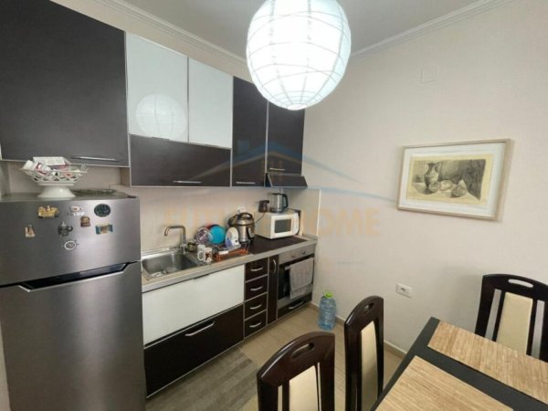 Shitet , Apartament 2+1 , Bulevardi Zogu1