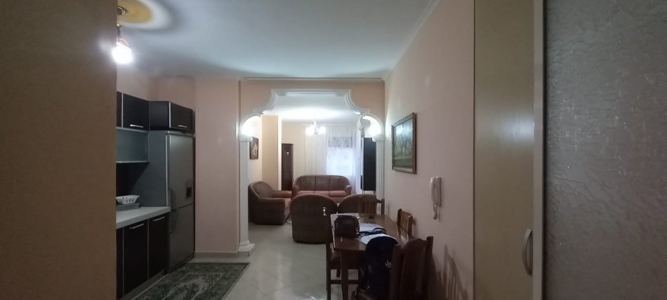 APARTAMENT 1+1 PER SHITJE NE FRESK!