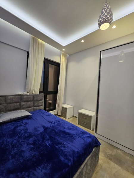 Qera, Apartament 1+1 Square21 Rruga e kavajes , Tirane