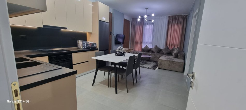 JEPET ME QIRA APARTAMENT 2+1 NE ASTIR