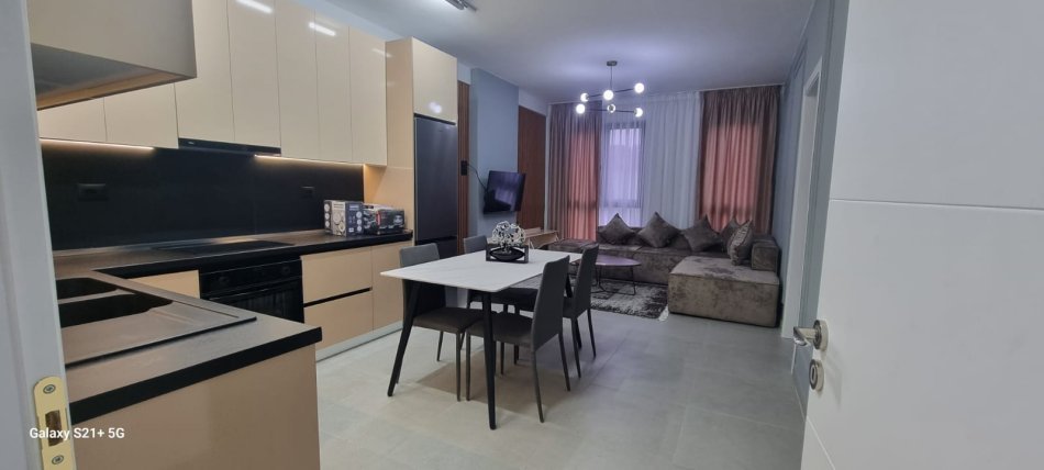 JEPET ME QIRA APARTAMENT 2+1 NE ASTIR