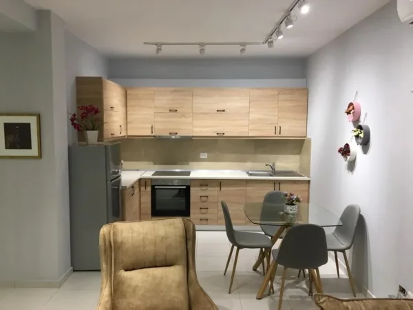 Jepet me qira Apartament 1+1 I mobiliar Tawer Bridge