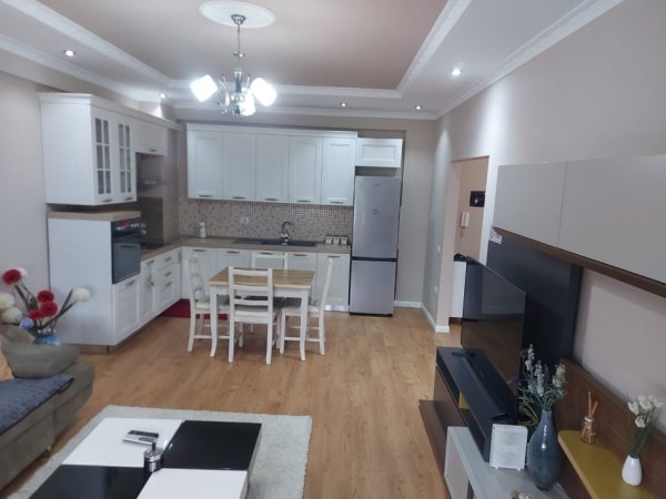 Apartament 2+1 me Qira - Liqeni i Thate