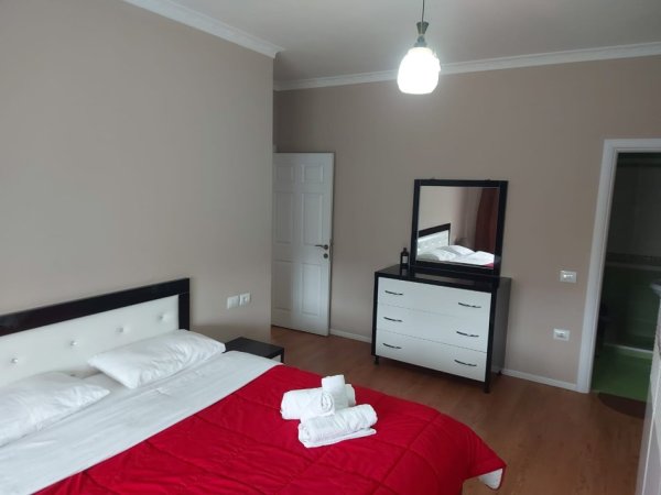 Apartament 2+1 me Qira - Liqeni i Thate