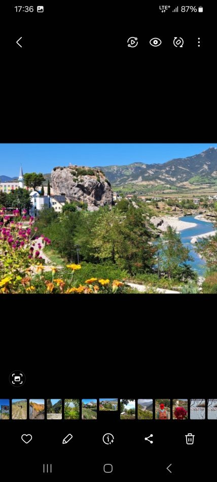 Guide touristique en Albanie 00355676658901