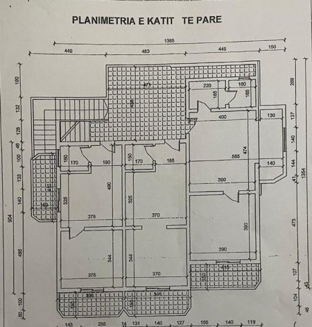 Vilë 3-katëshe në shitje, Sarandë