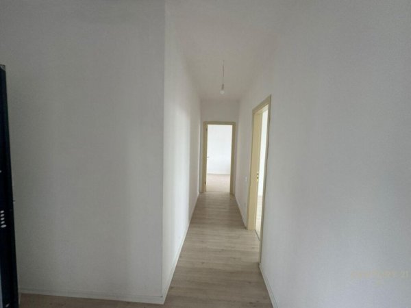 APARTAMENT 2+1 ME QIRA NE ALI DEM!!!