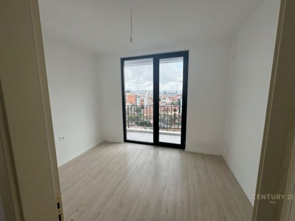 APARTAMENT 2+1 ME QIRA NE ALI DEM!!!