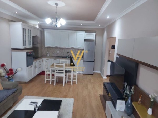 JEPET APARTAMENT 2+1+POST PARKIMI ME QERA TEK KOPSHTI BOTANIK 900 EURO