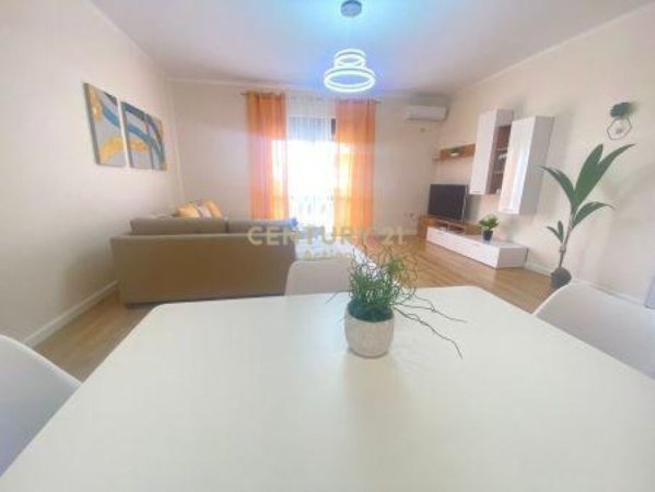 Apartment 1+1 te ish Parku 550 €