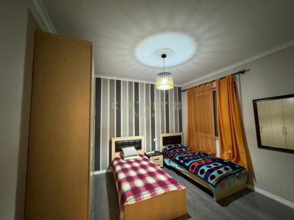 JAPIM APARTAMENT 2+1 ME QIRA TE LIQENI I THATE!