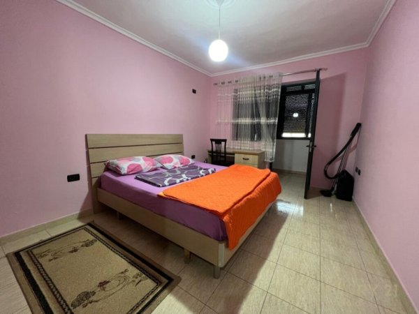 JEPET ME QERA APARTAMENT 2+1 PRANE RRUGES MINE PEZA!