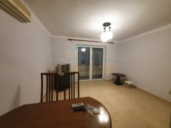 Shitet, Apartament 2+1, Rruga e Elbasanit,135000