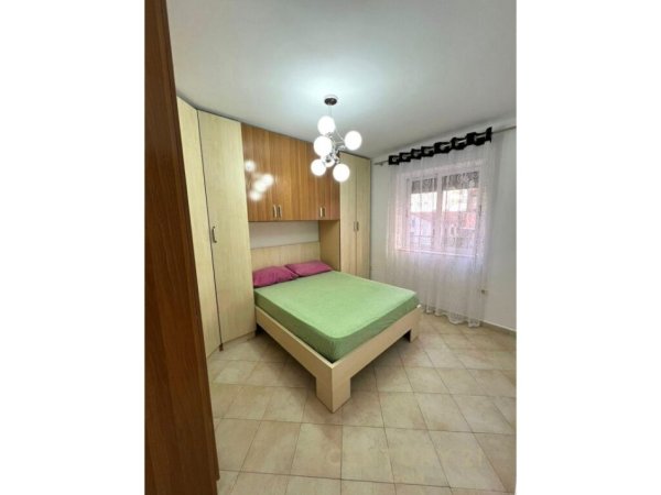 PER QIRA APARTAMENT 3+1 AFËR QENDRËS