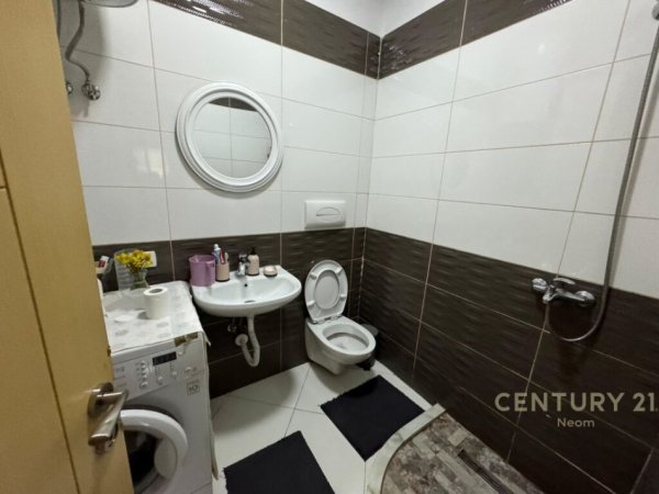 Apartament 2+1 me Qera prane Liqenit te Thate  Neom90470